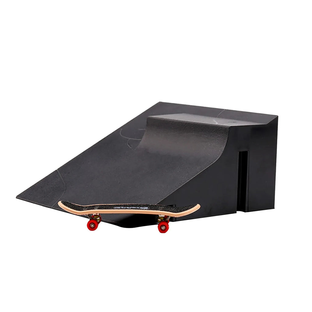 Kids Finger Skateboard Skate Park Ramp Set – Fun Toy Gift Finger Skateboard Set Oasis Select