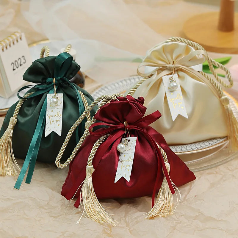 Luxury Packing Drawstring Velvet Pouch Sachet Gift Bag For Jewelry Wedding Candy Boxes With Pearl String Decor Favors Bags Oasis Select