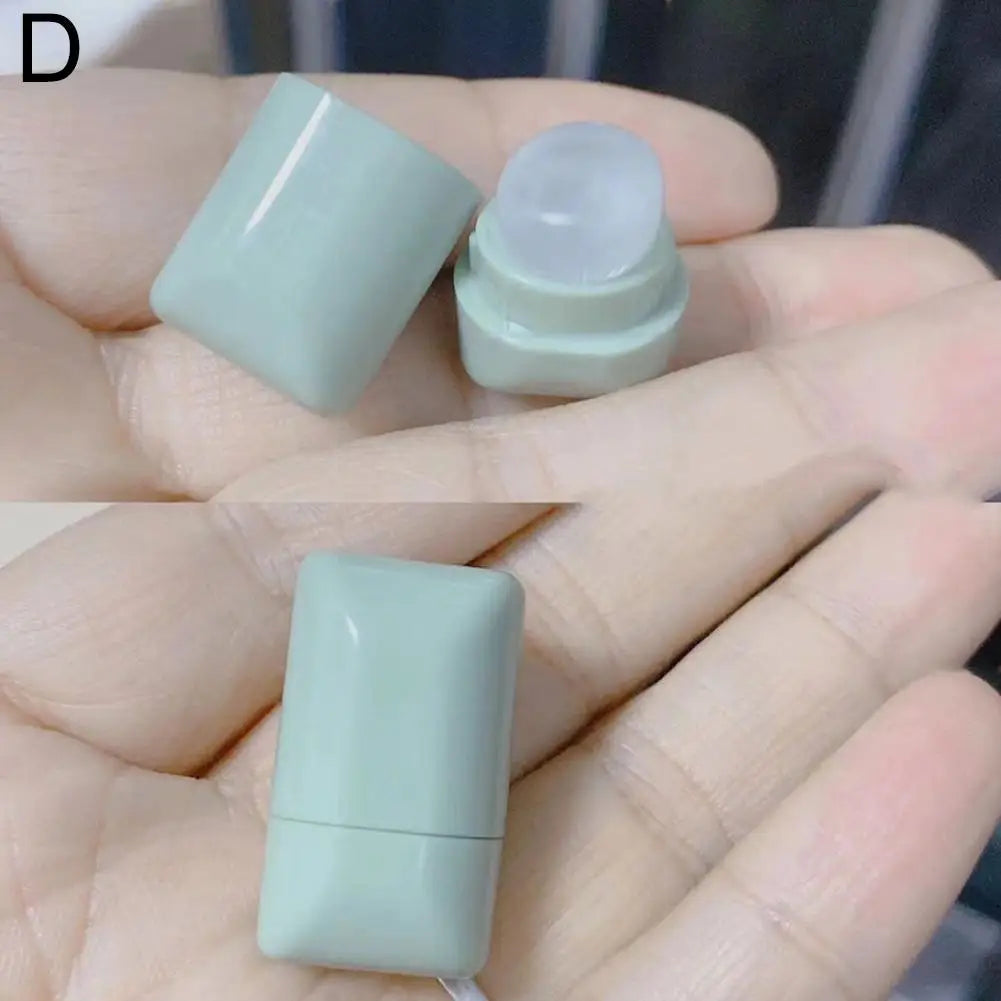 Cute Bear Mini Silicone Lip Brush – Angled Concealer & Gloss Silicone Lip Brush Oasis Select D