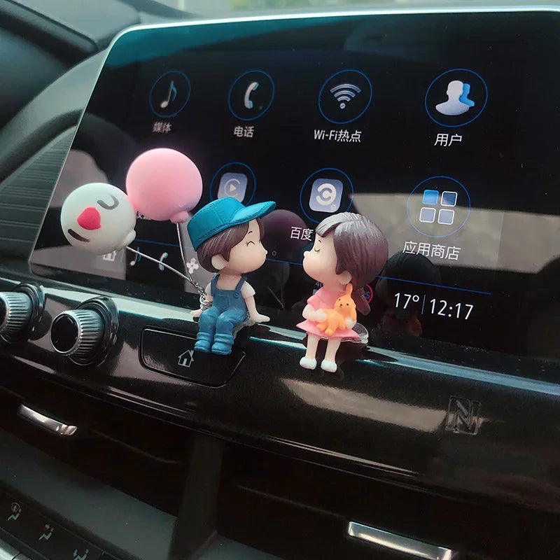 Car accessories, cartoon couple dolls, cute car display screen, balloon decoration, car accessories, men and women's gifts Oasis Select