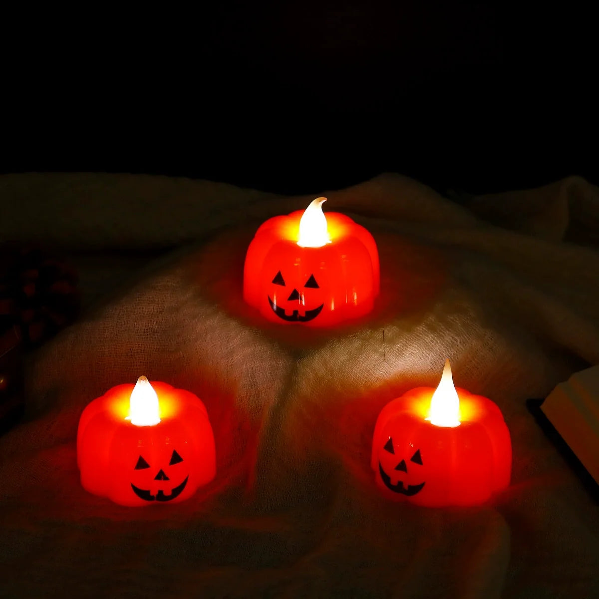 Flickering Flameless LED Pumpkin Light, Night Lamp, Ornaments, Holloween Party Decoration Supply, 2 Styles Oasis Select
