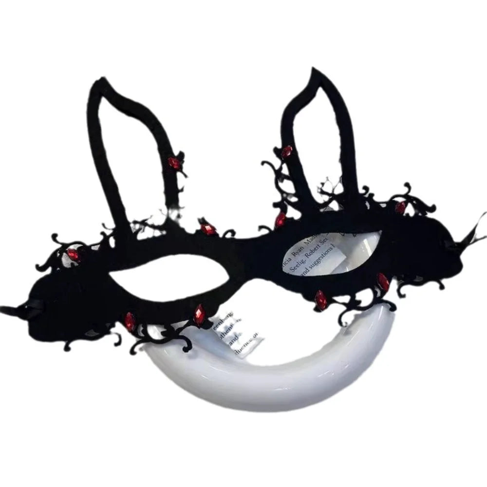Retro Lace Half Face Mask – Gothic Masquerade Costume Prop