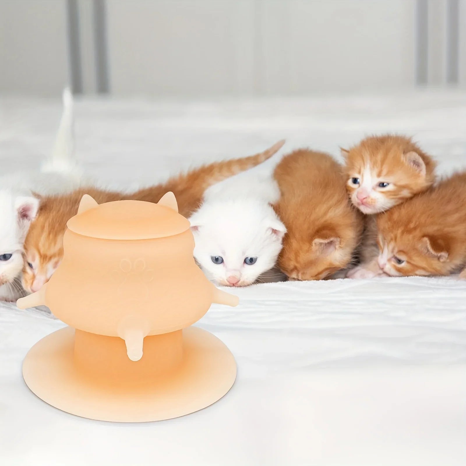 2025 New Kitten Feeding Device, 7.78 oz, with 4 soft and durable silicone pacifiers for easy feeding pet products cat dog Oasis Select