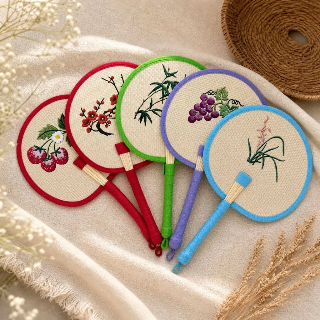 Handmade Embroidered Handheld Palm Fan Chinese Style Portable Wheat Straw Fan for Summer Cooling Fans Home Decor Ornaments Oasis Select