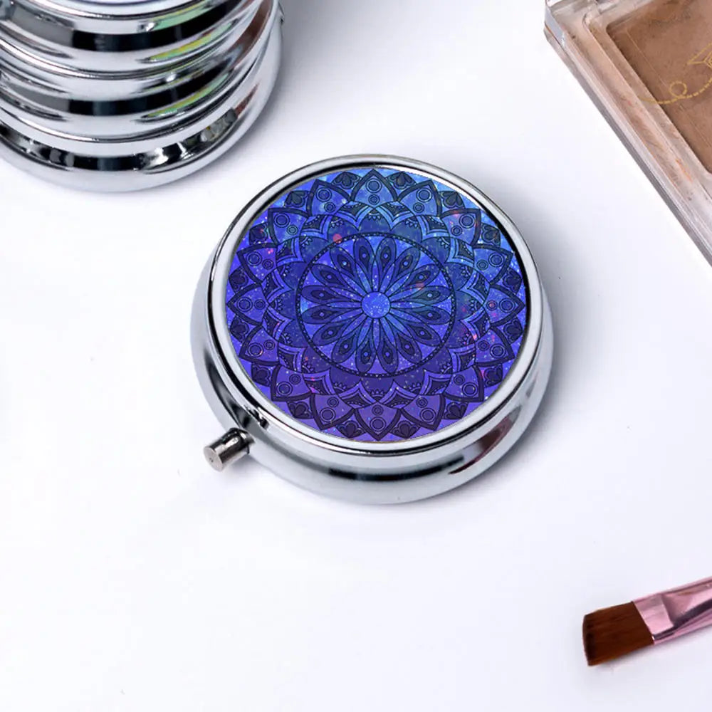 Portable 3 Cell Metal Pill Boxes Stainless Steel Round Pill Boxes Medicine Organizer Container Medicine Case Splitters Pill Box Oasis Select J