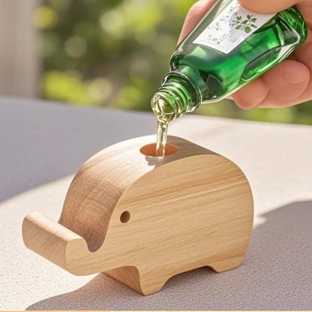 Eco-Friendly Wooden Aromatherapy Diffuser Fragrance Diffused Refreshing Air Essential Oil Diffuser Bear/Elephant Shape Oasis Select Elephant