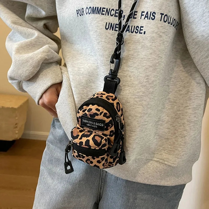 Mini Lipstick Earphones Small Bag Storage Pendant Niche Design Fabric Single Shoulder Crossbody Keychain Oasis Select