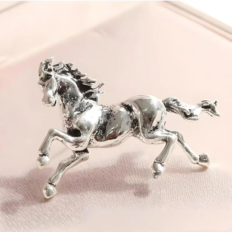 Enamel Horse Brooch – Unisex Alloy Animal Pin | Equestrian Gift
