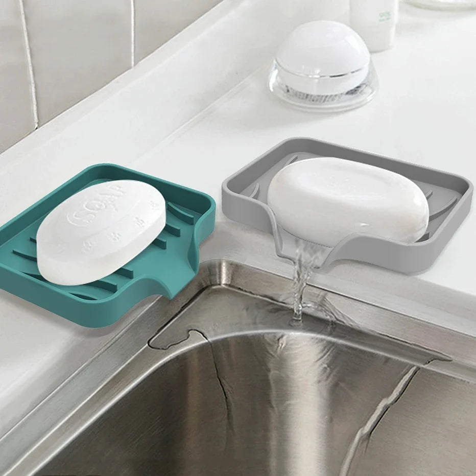 1-Pack Silicone Drain Soap Box Kitchen Bathroom Anti-slip Sink Tray Creative Washing Table Soap Tray Free Punch Drain Rack Oasis Select