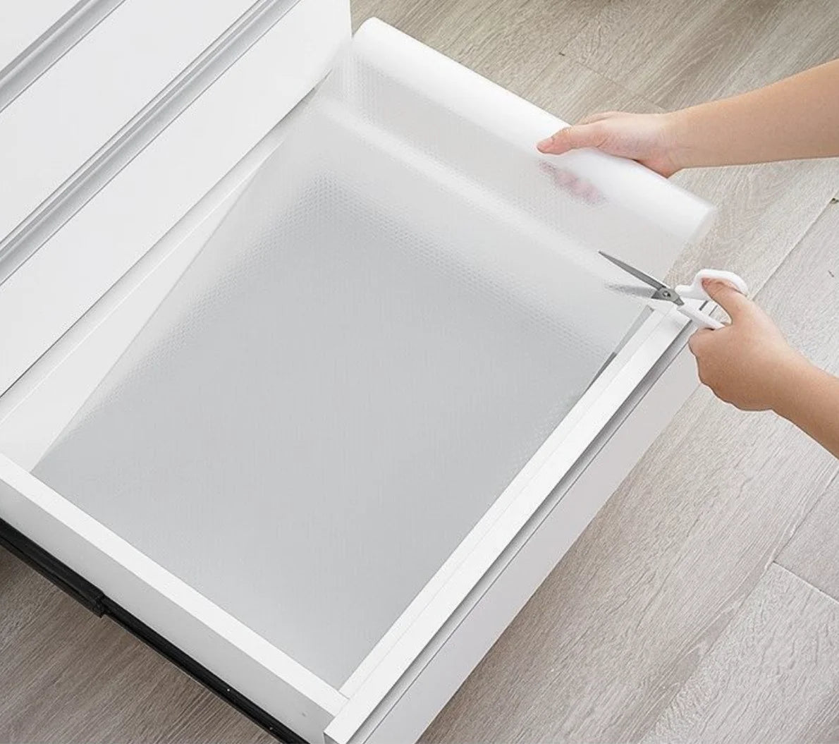 30/60cm 1.5/5M Drawer Mat Shelf Cover Liners Non Slip Waterproof Closet Placemat Table Pad Cabinet Oil-proof Liners Non-Adhesive Oasis Select