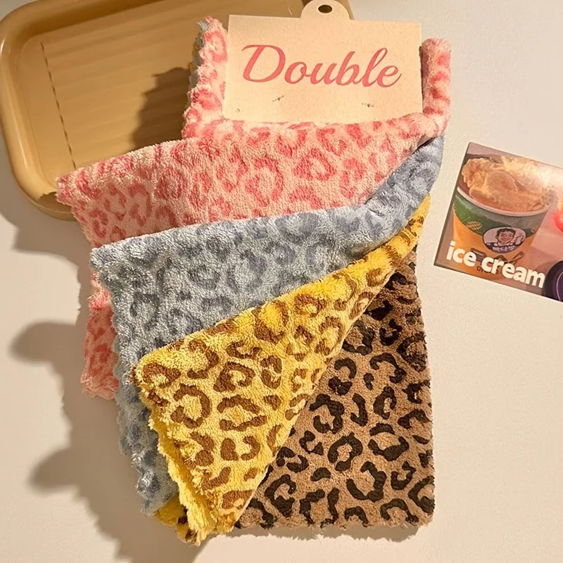 4pcs Leopard Print Cloths for Household Use, Absorbent and Non Shedding Coral Fleece Towels, Kitchen Dishwashing Cleaning cloth Oasis Select