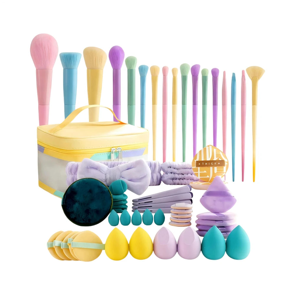 59pcs/set makeup brush set, 14 Commonly Used Makeup Brushes, makeup sponge puff, Eyebrow Trimmer, waterproof makeup bag Oasis Select set China Mainland