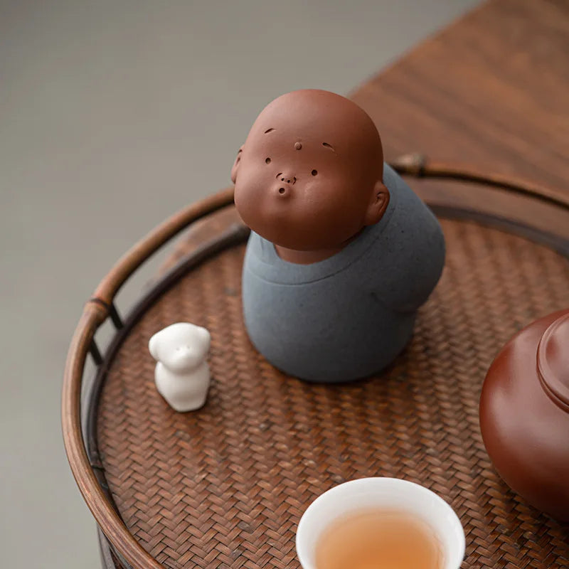 Chinese Zen Ceramic Little Monk Sha Mi Tea Pet Home Car Purple Clay Small Ornament Tea Play Bookshelf Decoration Oasis Select