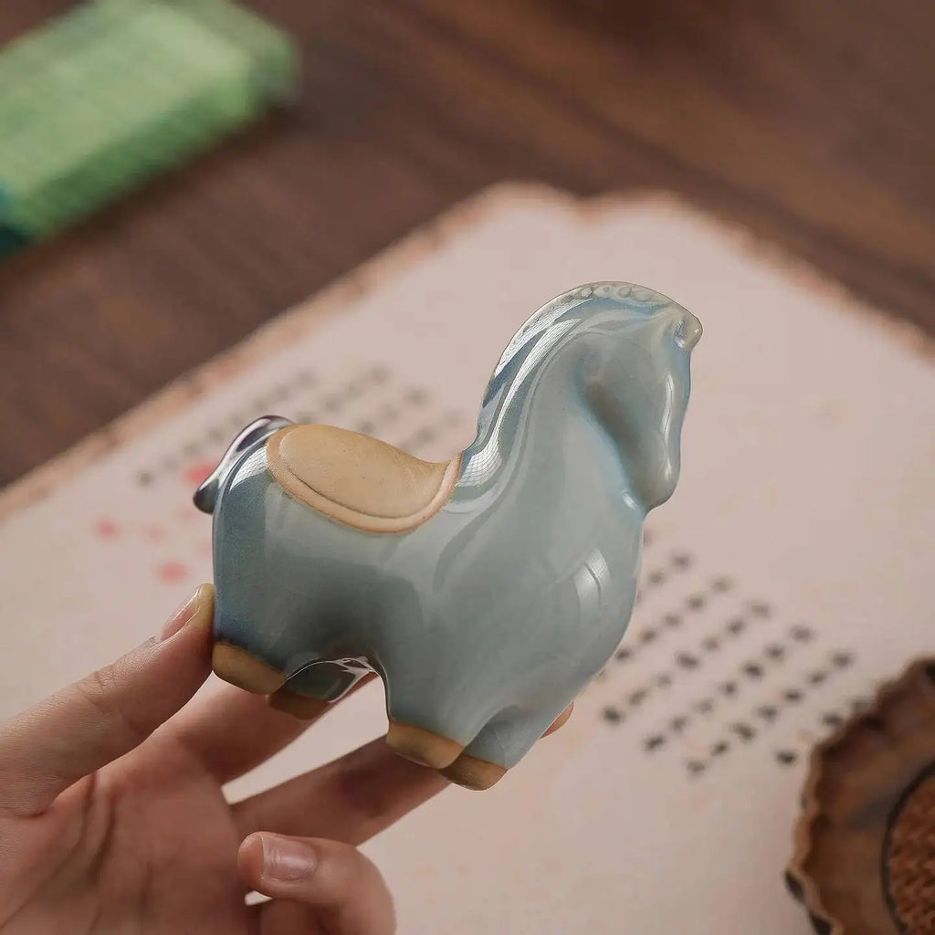 Tea Pet Ornament Living Room Entrance Wine Cabinet Ornament Ceramic Home Living Room Office Tea Pet Supplies Oasis Select