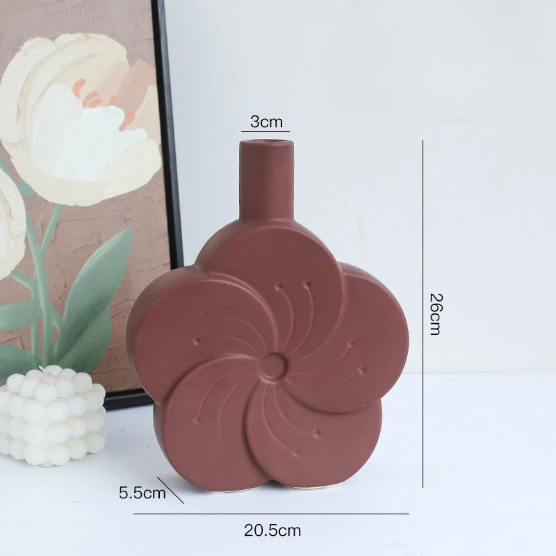 Modern Minimalist Alien Symbols Vase Homestays Hotel Simple Decor