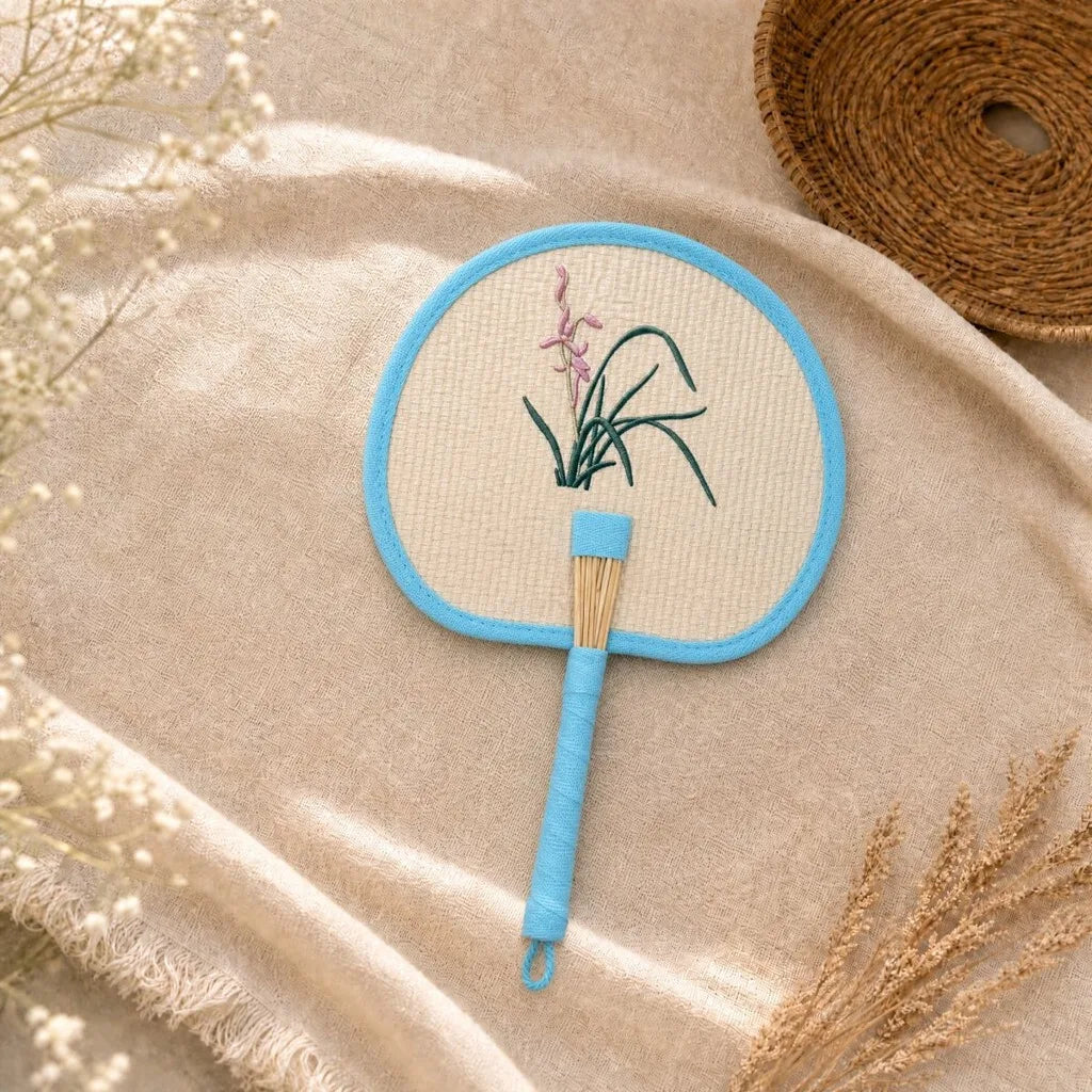 Handmade Embroidered Handheld Palm Fan Chinese Style Portable Wheat Straw Fan for Summer Cooling Fans Home Decor Ornaments Oasis Select Blue