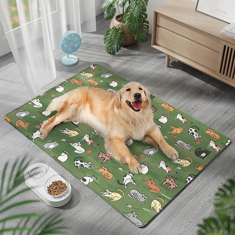 Summer Cooling Ice Silk Mat for Pet - Dog & Cat Nap Mat, Bite Resistant & Moisture - Proof Bed Mat Oasis Select Cat - green 50x70cm