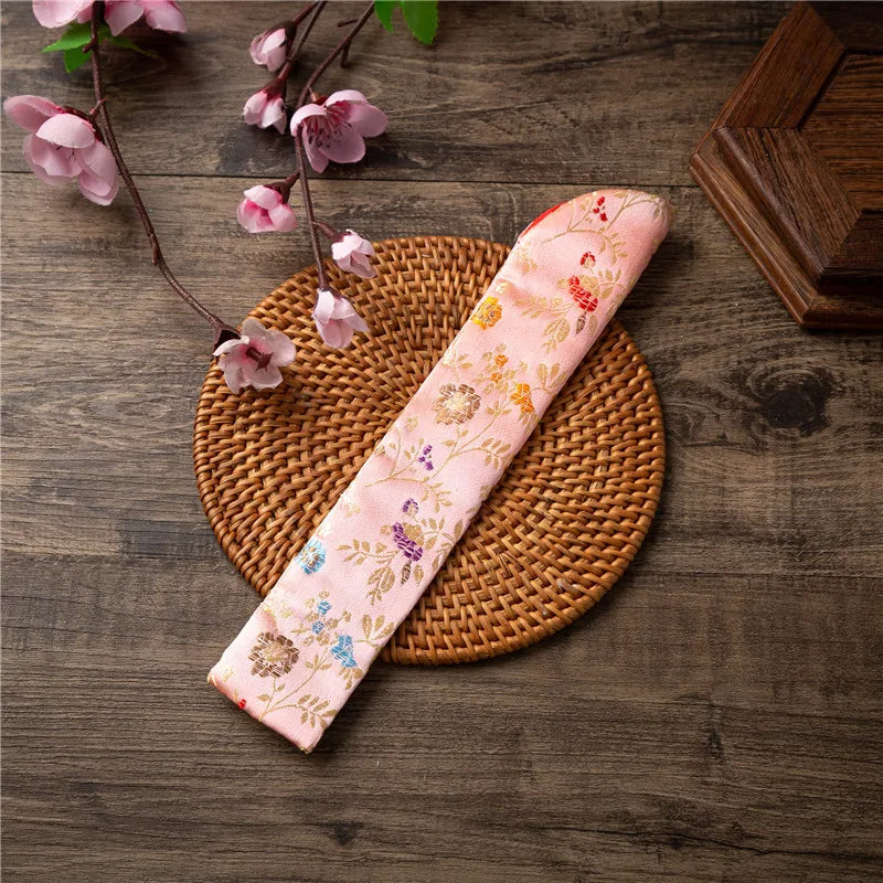 New Chinese Style Hand Fan Cover Embroidered Flowers Portable Folding Fan Cover Dustproof Protective Cover Home Decoration Oasis Select Pink