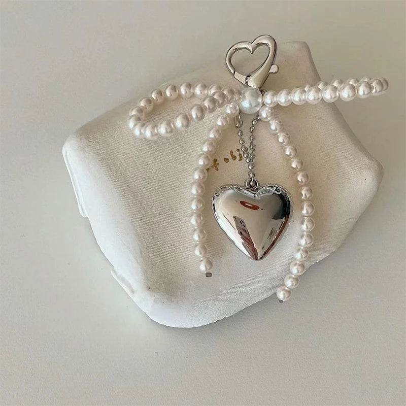 Delicate Beaded Key Chain Handmade Pearl Bow Shaped Pendant Keyring Heart Keychain Ornament Pearl Decoration For Bags Phones Oasis Select
