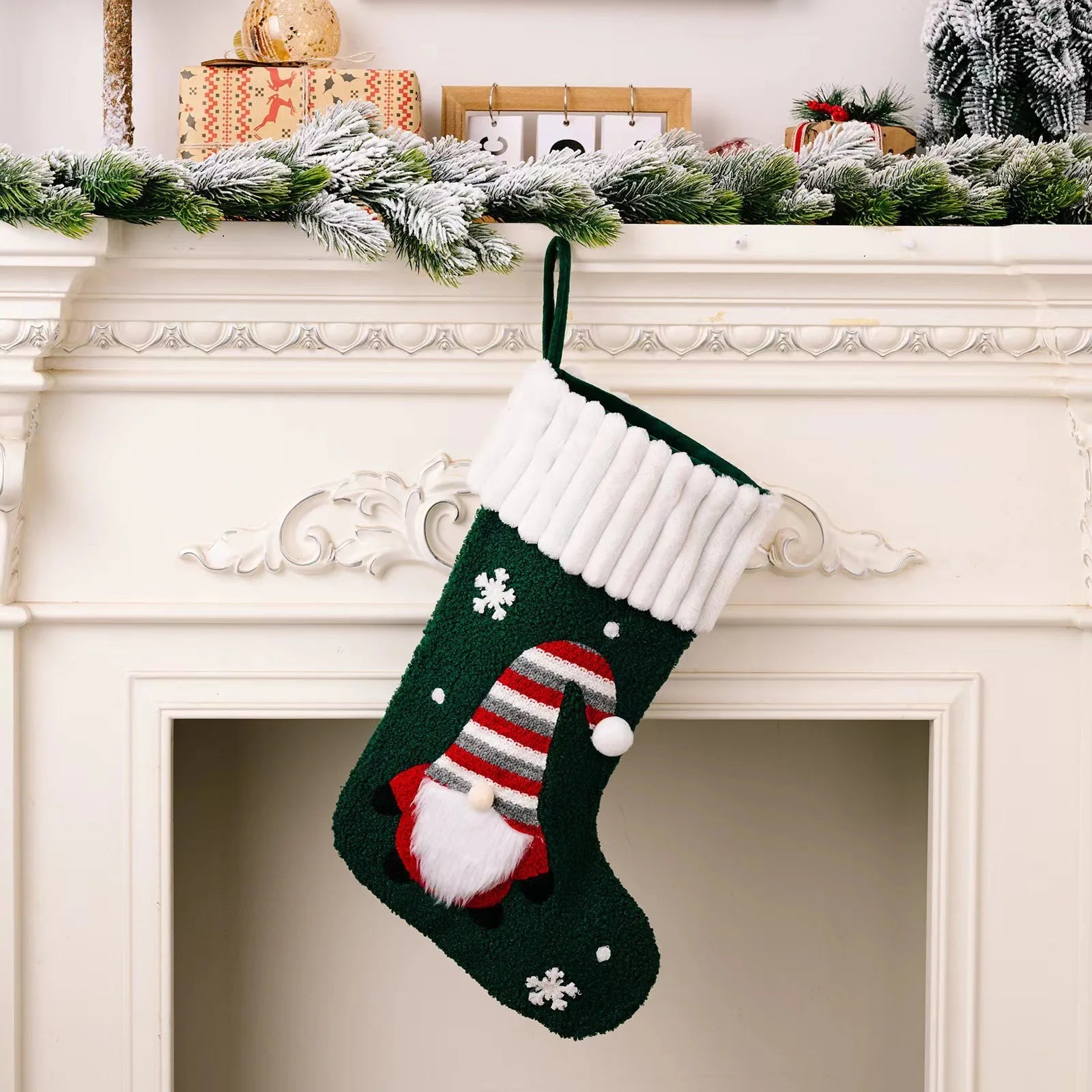 New Christmas decorations Rudolph Christmas socks No face doll gift bag cartoon Christmas socks Oasis Select Green 23x45cm