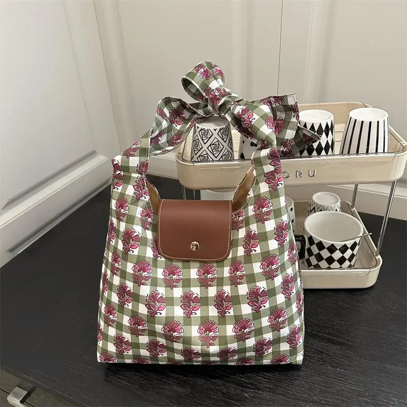 Floral-Decorated Large-Capacity Fashionable Women's Shoulder Tote Bag Oasis Select