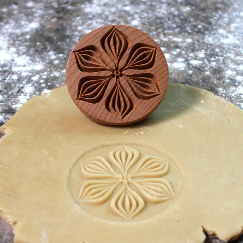 Carving Wood Kitchen Biscuit Mold Carving Cookie Mold Cutter Gingerbread Biscuit Crisp Cake Mold Cookie Stamp Oasis Select Petal