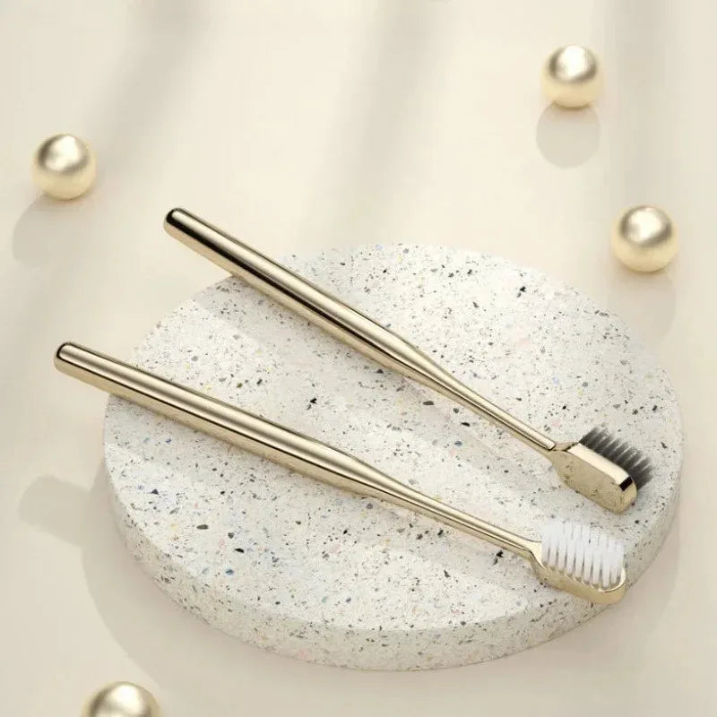 1/2/4pcs Luxury Soft Bristles Toothbrush Men Women Adult Tooth Brush Gold Silver Dental Brushes Elegance Toothbrushes Portable Oasis Select