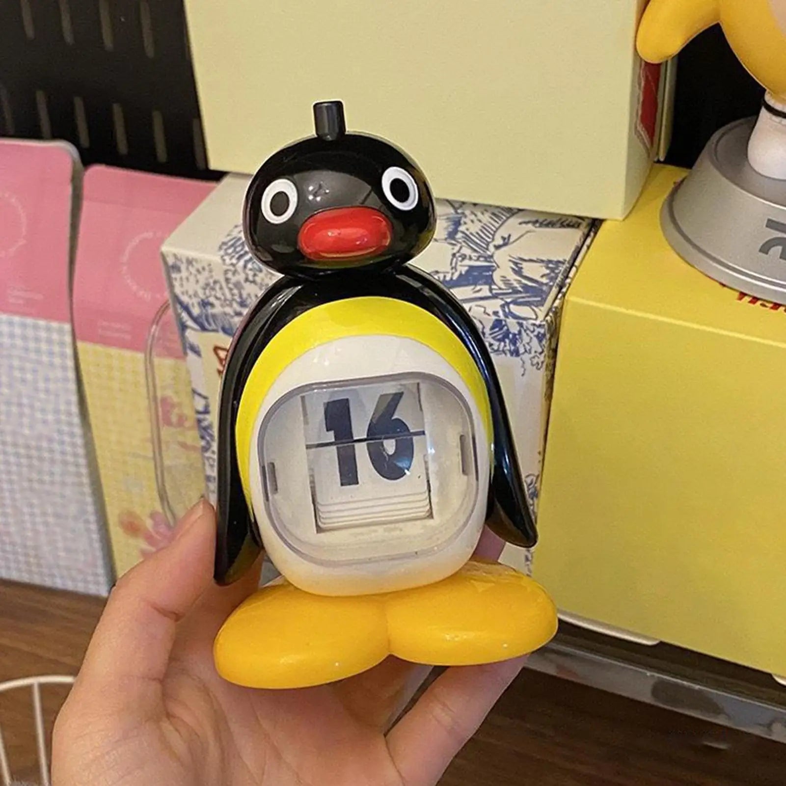Penguin Calendar Perpetual Creative Animal Decoration Pressing Perpetual Calendar Ornament Retro for Birthday Living Room Home Oasis Select