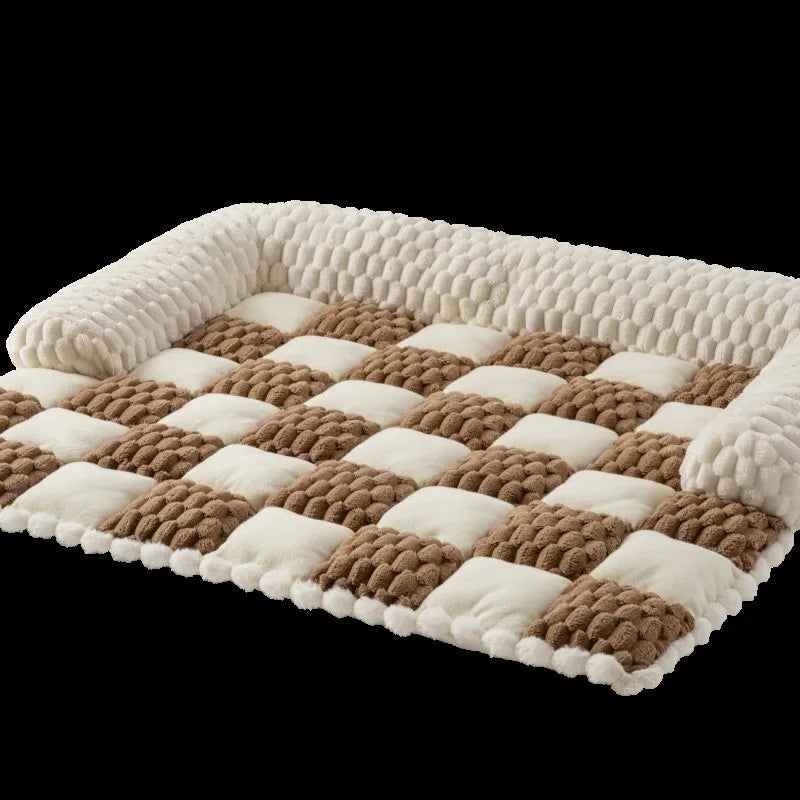 Cross-border Upgraded Chessboard Dog Sofa Bed Thickened Non-slip Pet Mat Four Seasons Universal U-shaped Dog Kennel Soft Oasis Select
