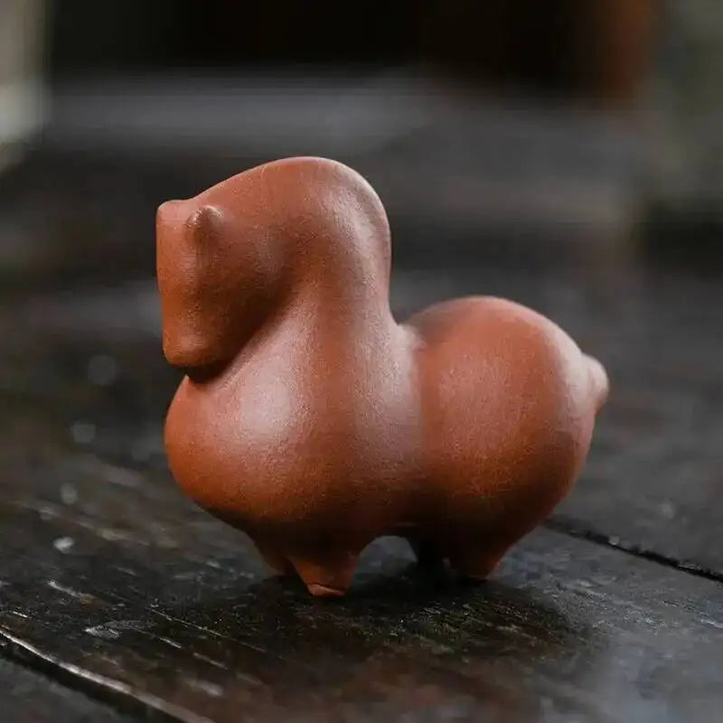 Yixing Zisha Tea Pet Tangma Small Ornament Cartoon Faceless Horse Success Sculpture Tea Set Creative Ceramic Oasis Select Red