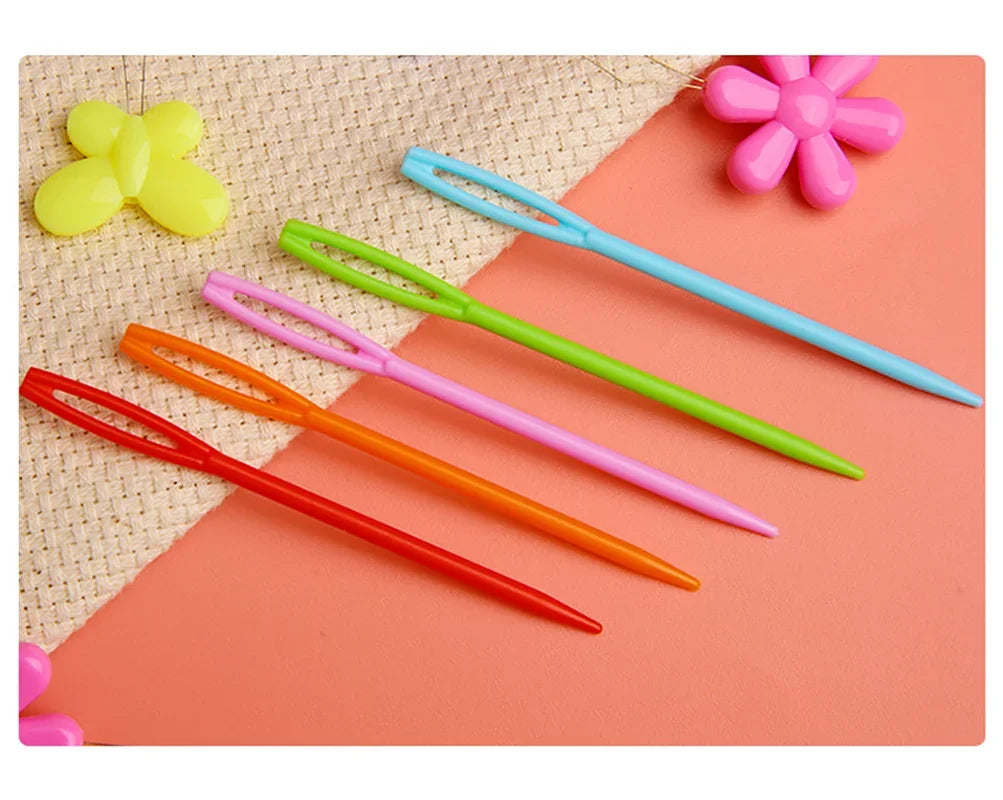 30 PCs Mixed Color 7/9/15cm Plastic Knitting Needles Crochet Hooks Wool Yarn Needle Children DIY Sweater Weaving Tools Accessory Oasis Select