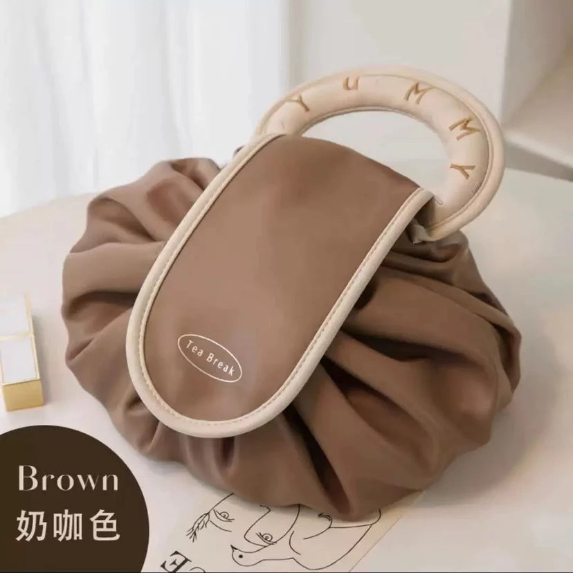 Travel Cosmetic Bag Drawstring Pull Out Large Capacity Cosmetic Brush Bag Women'S Travel Cosmetic Storage Bag With Handle Oasis Select coffee color
