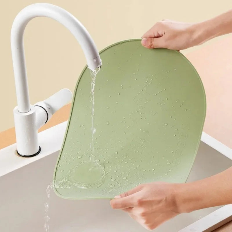 Placemats Heat-resistant Reusable Portable Placemats Waterproof Stain-resistant and Easy-to-clean Silicone Placemat Oasis Select