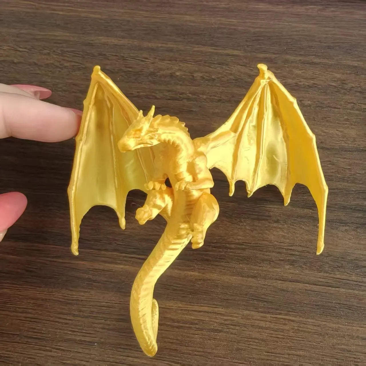 3D Printed Fantasy Climbing Dragon Figurine Dragon Monitor Desk Edge Ornaments Computer Screen Decor Sculpture Decorations Gifts Oasis Select