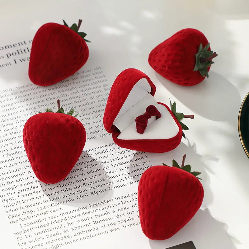 Strawberry Ring Box Children's Cute Jewelry Box Flocking Storage Box Jewelry Organizer Oasis Select