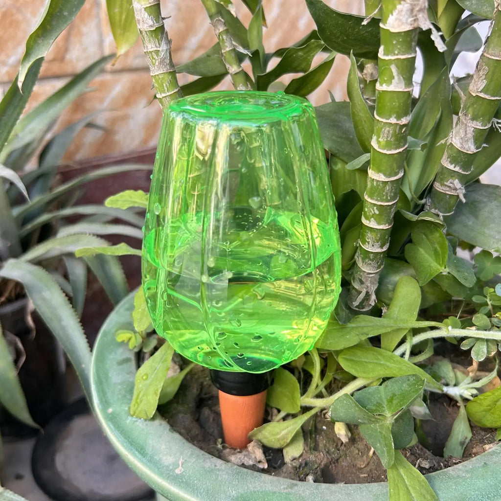 1PC Automatic Drip Irrigation Waterer 350ml Plastic Plant Watering Globes Self Watering Supplies Planter Insert Water Devices Oasis Select