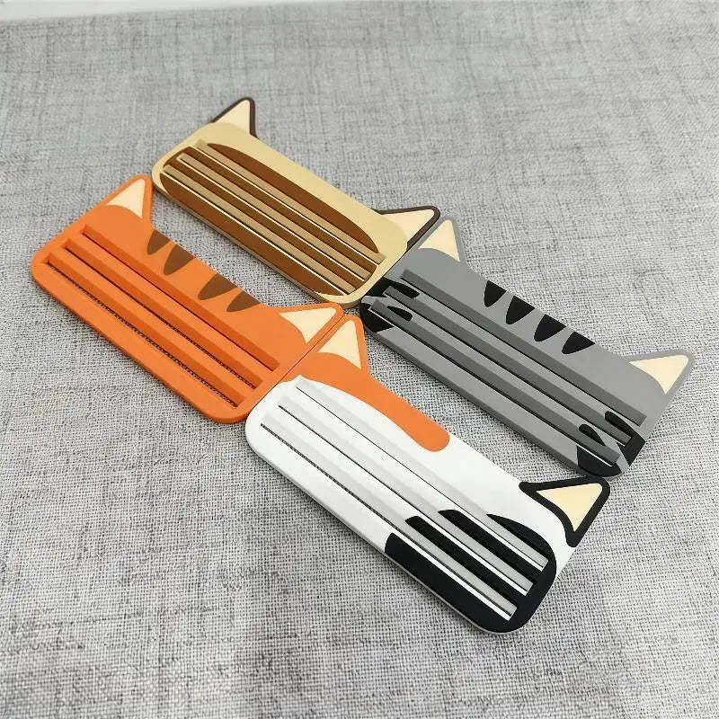 Cute Portable Cat Treat Dispenser Cat Food Pouch Scraper Reusable Cat Food Strip Squeezer Dispense For Cats Pet Supplies Oasis Select