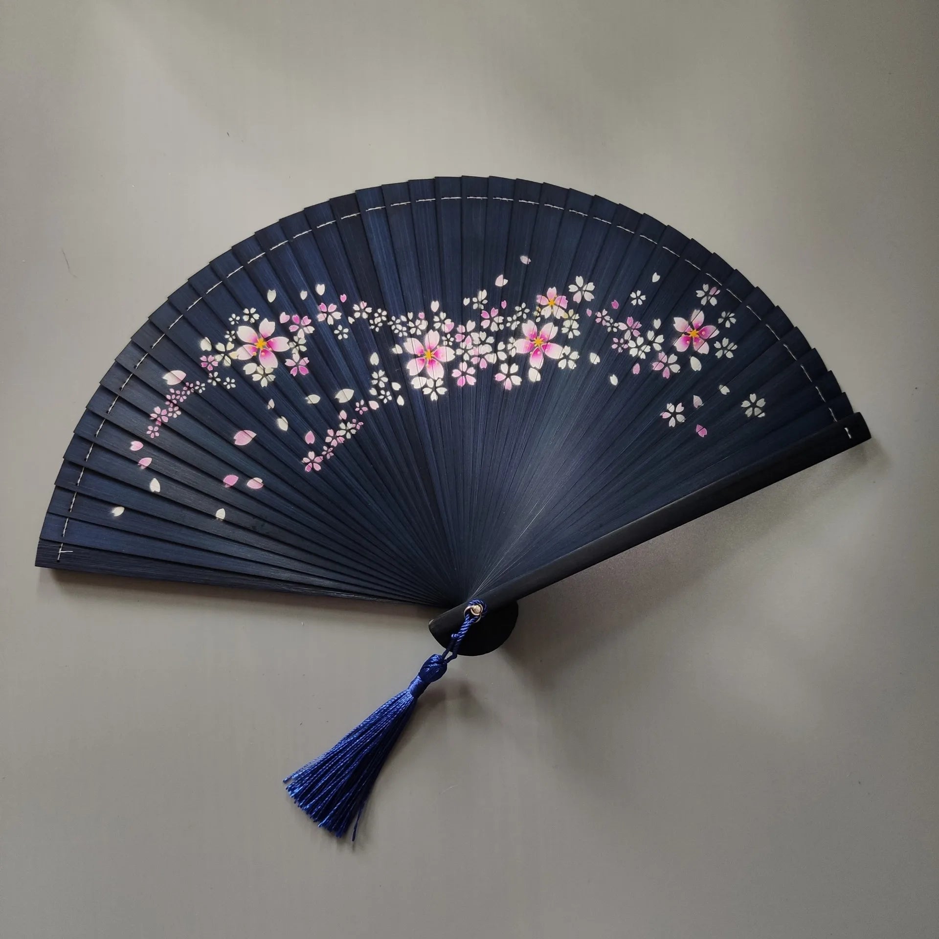 All bamboo spray painting fan high-end fine painting dance fan hollow carving folding fan Oasis Select 15