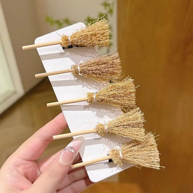 2Pcs Creative Imitation Duckbill Hair Clips, Cute Side Bangs Barrettes, Popular Hair Accessories Headwear for Women Girls Oasis Select
