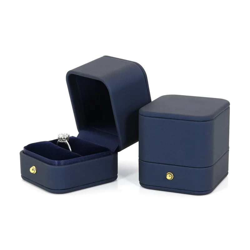 2025 Engagement Ring Box Double Slot Ring Boxes Leather Velvet Portable Jewelry Bearer Holder for Proposal Wedding Ceremony Oasis Select