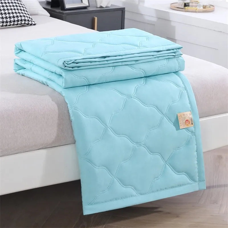 New Double Sided Cooling Blanket Cold Effect Skin-Friendly Conditioning Quilt Spring Summer Breathable Cooler Quilt Oasis Select Sky Blue One Size