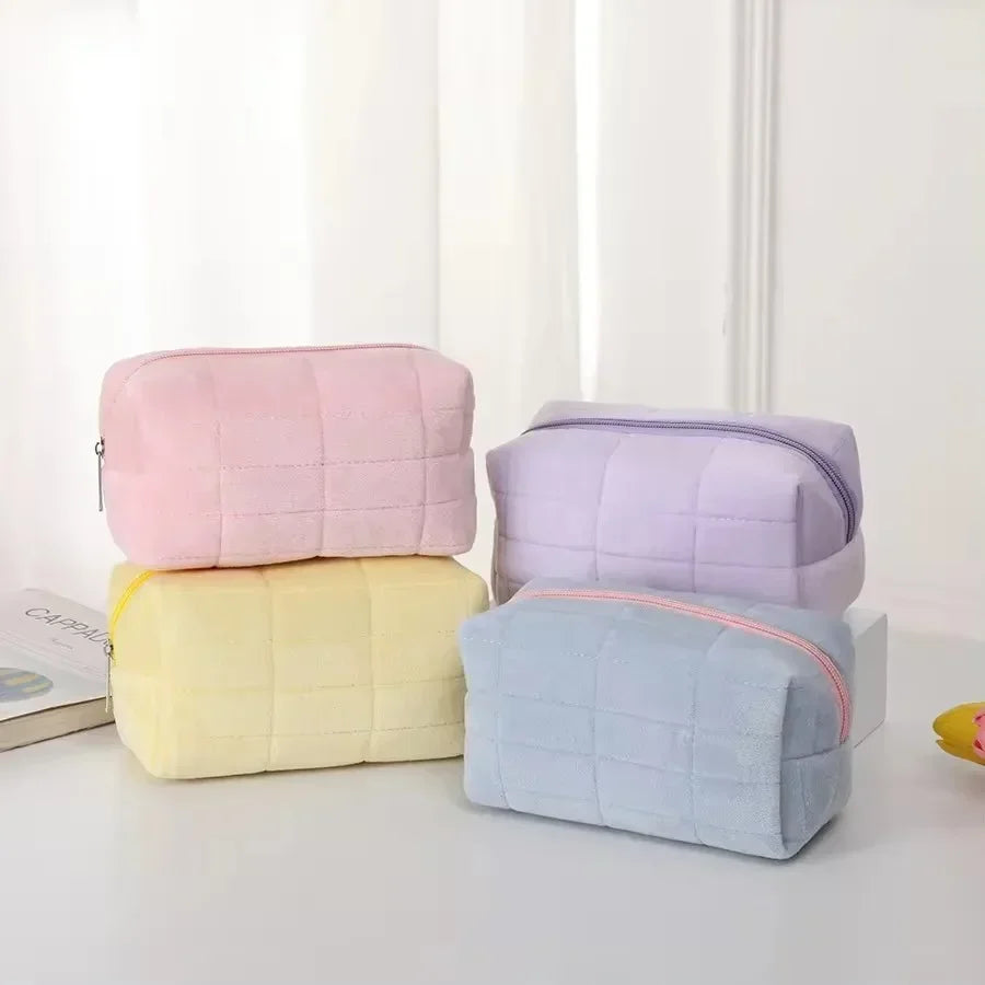 Simple Makeup Bag Pillow Pen Bag High Appearance Level WOMEN'S Large Capacity Pillow Bag Portable Storage Bag Oasis Select