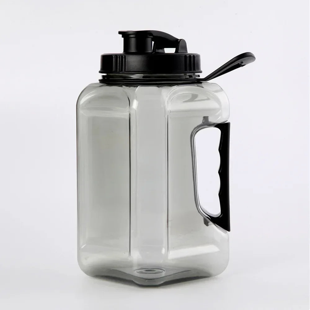 2.4L Large Capacity Fitness Water Bottle,BPA Free Portable Sports Bottle for Camping Gym Cycling,Men's Plastic Water Bottle Oasis Select 2.4L light gray