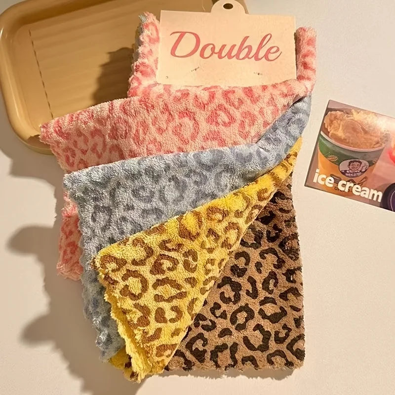 4pcs Leopard Print Cloths for Household Use, Absorbent and Non Shedding Coral Fleece Towels, Kitchen Dishwashing Cleaning cloth Oasis Select