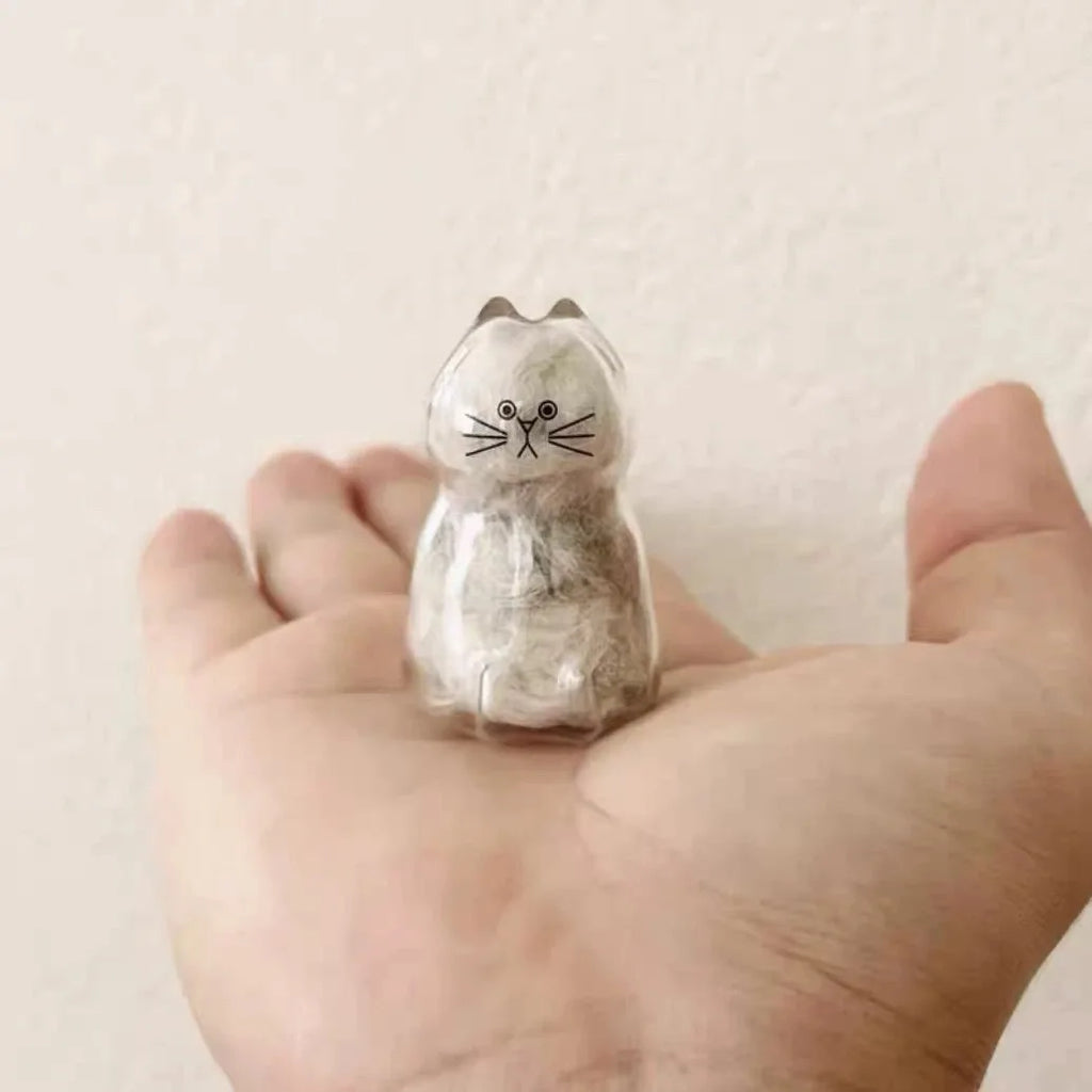 Transparent Cat and Dog Hair Storage Box, Pendant, Gashapon, Cat Hair Storage Capsule, Gashapon Bag, Keychain, Hanging Accessory Oasis Select Sitting cat