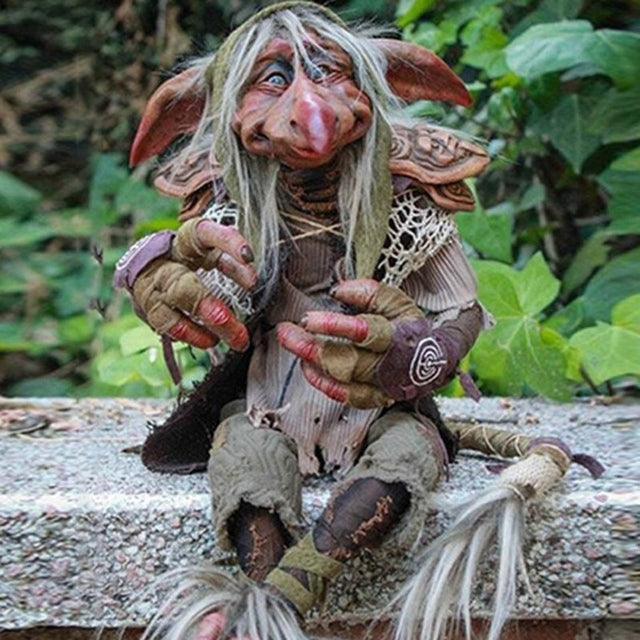 Gothic Vintage Garden Elf Goblin Sculpture | Outdoor Decor Garden Figurine Sculpture Oasis Select Green Hat